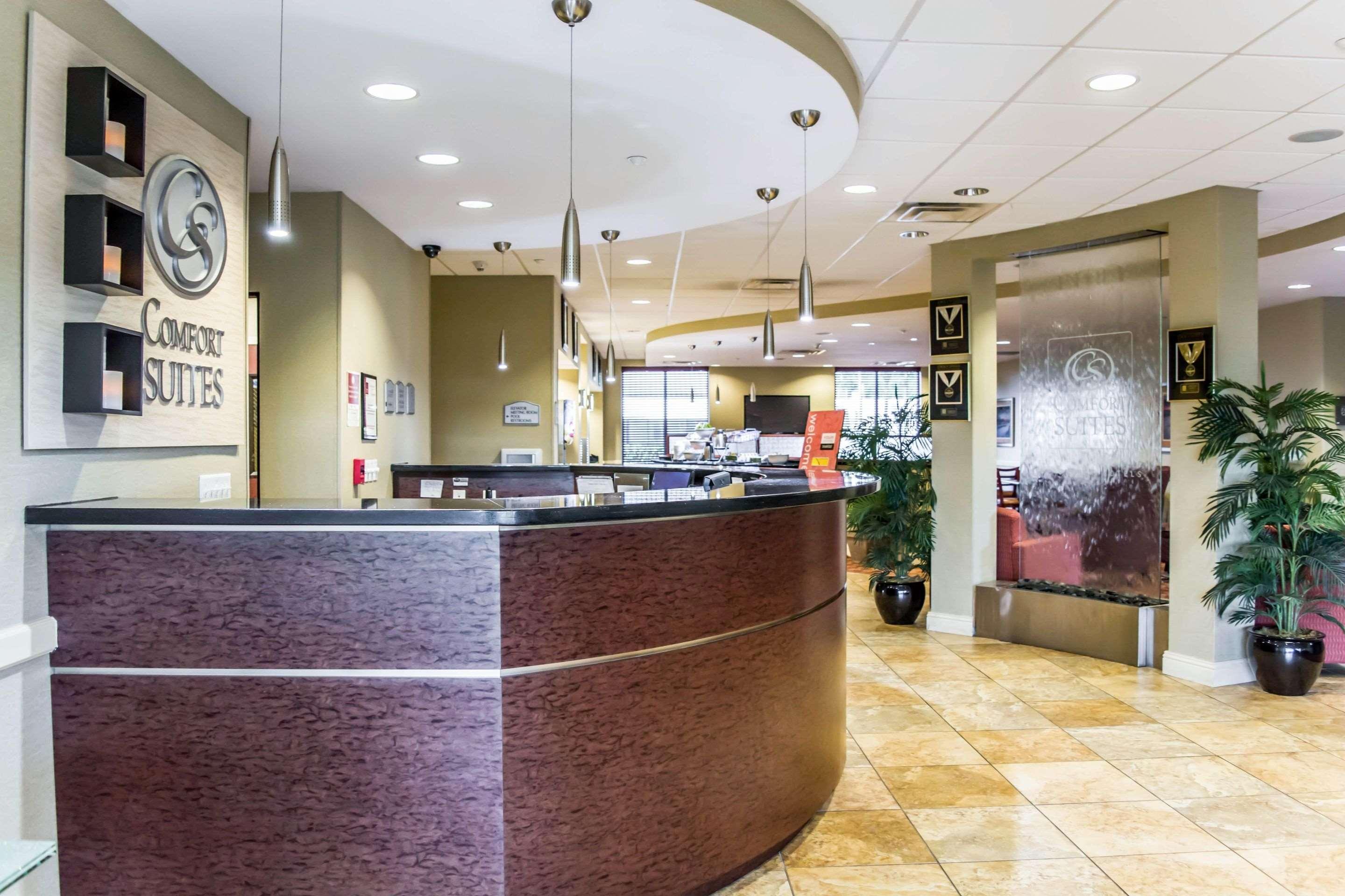 Comfort Suites Palm Bay - Melbourne Экстерьер фото