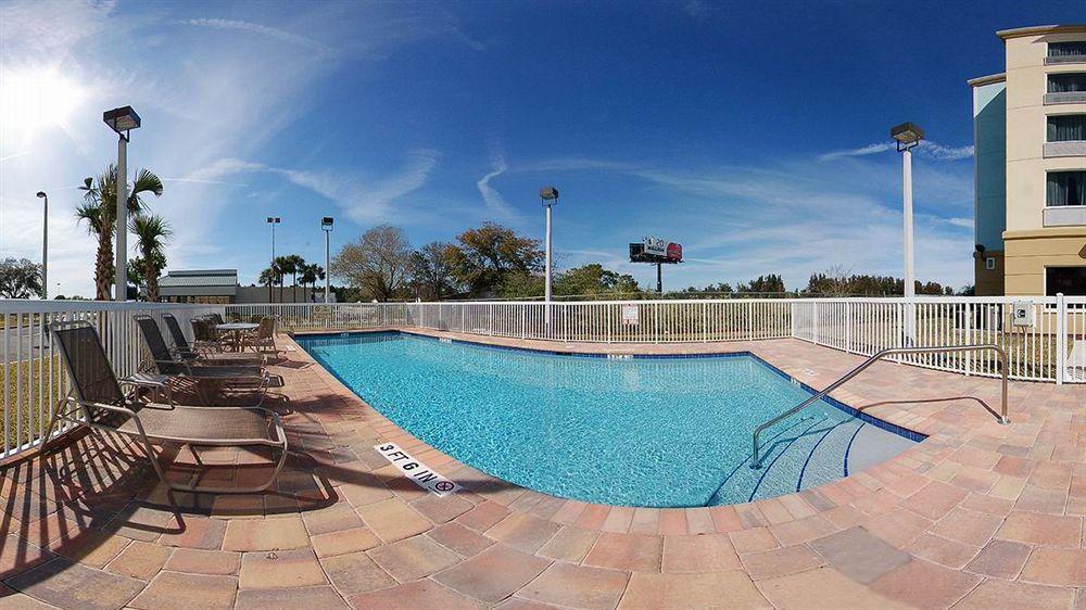 Comfort Suites Palm Bay - Melbourne Экстерьер фото